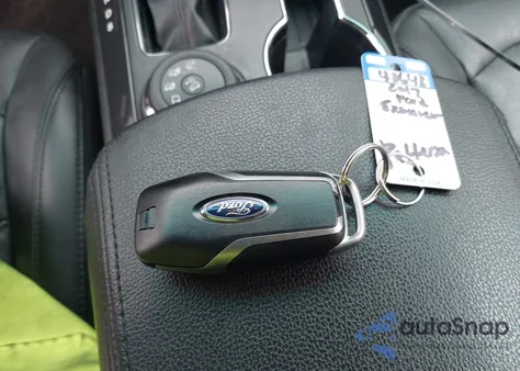 2017 Ford Explorer Xlt z USA, uszkodzony, nr VIN 1FM5K8D80HGA01016